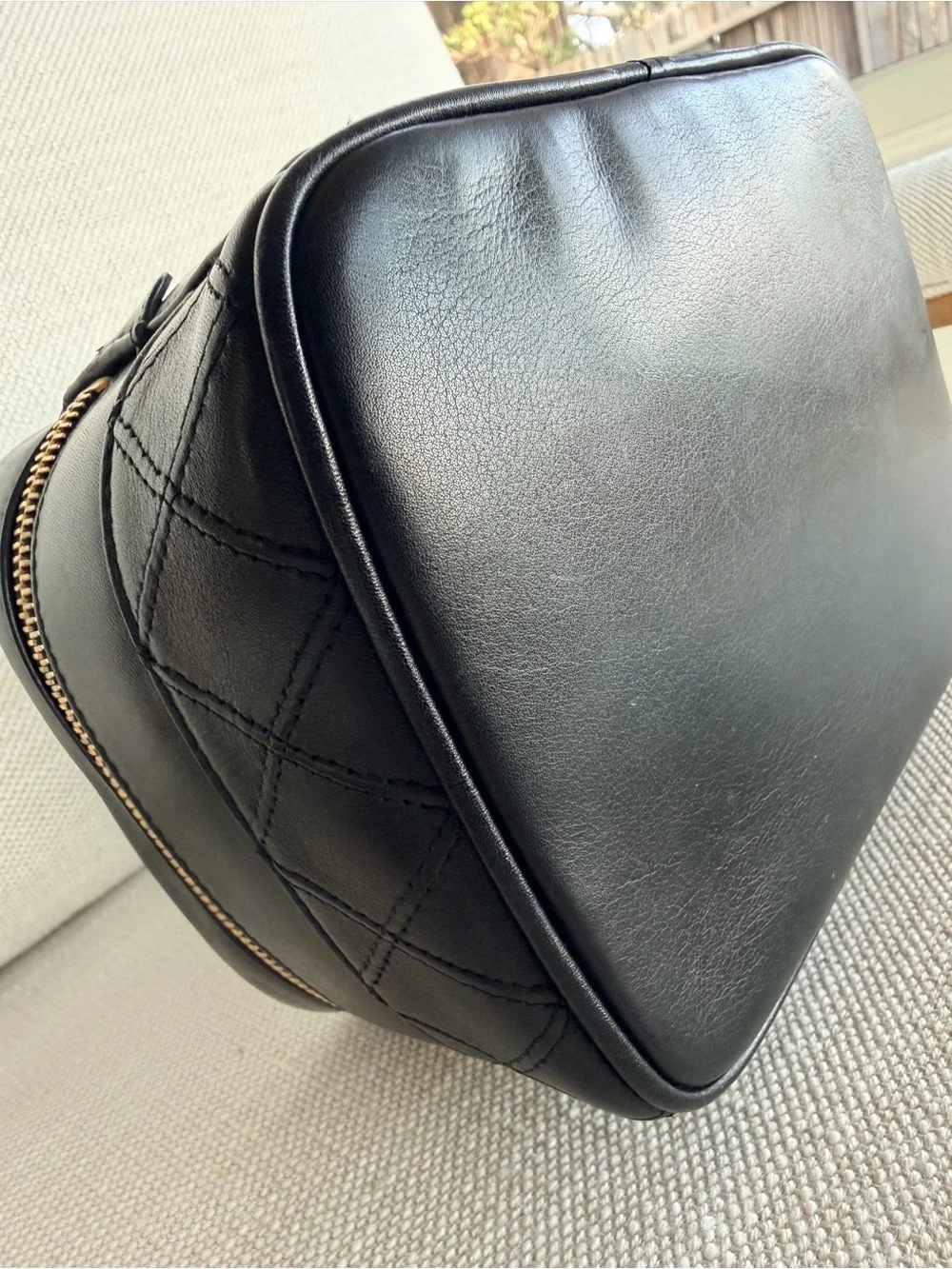 CHANEL Vintage Black Lambskin Vanity Cosmetic Case Gold CC Charm